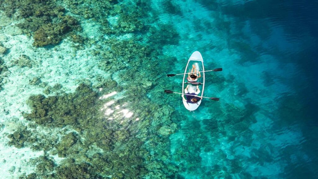 praias-paradisiacas-para-snorkeling-de-barco